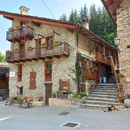 Albergo Diffuso La Marmu Osteria Della Croce Bianca Marmora Exterior photo
